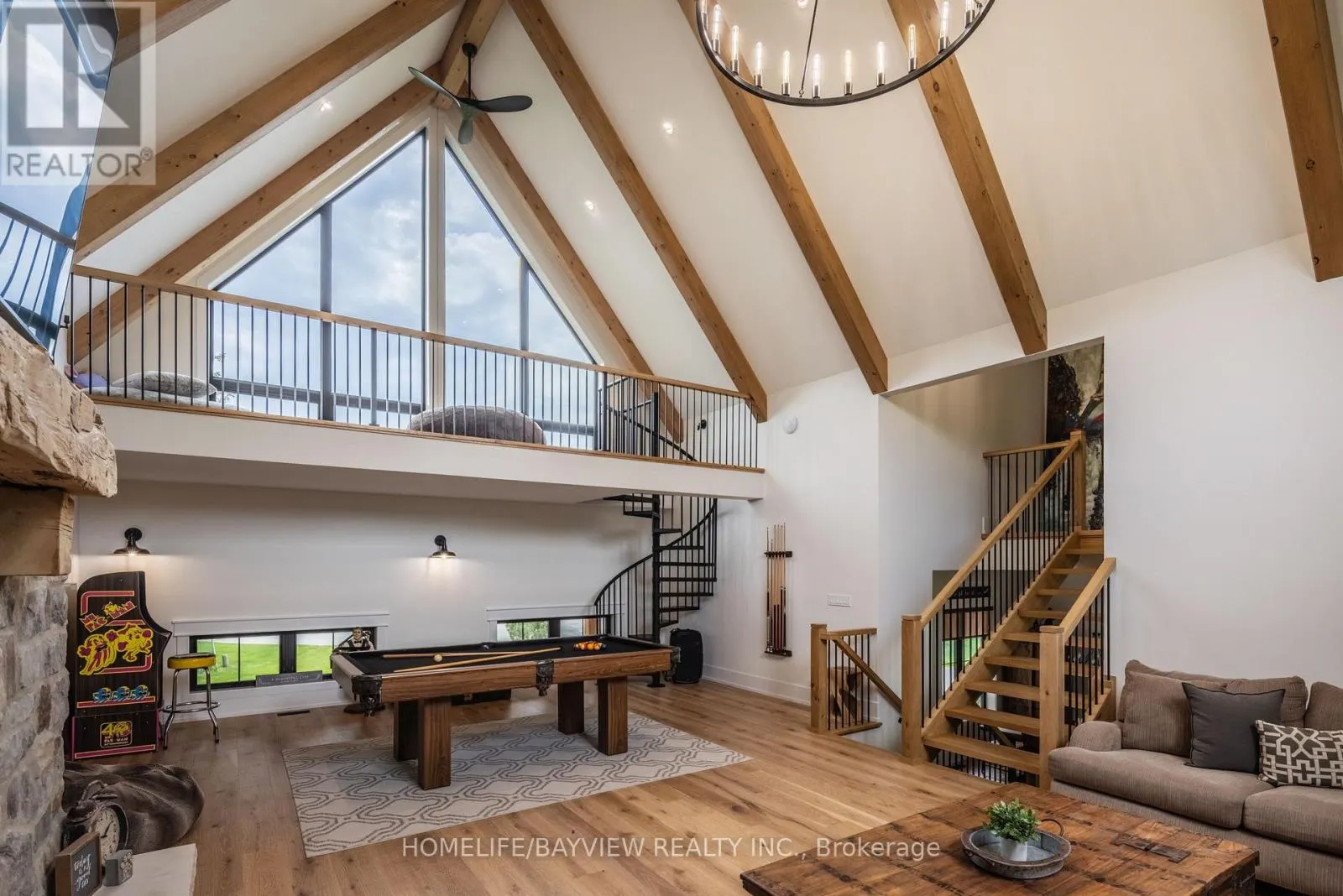 17 JASMINE CRESCENT