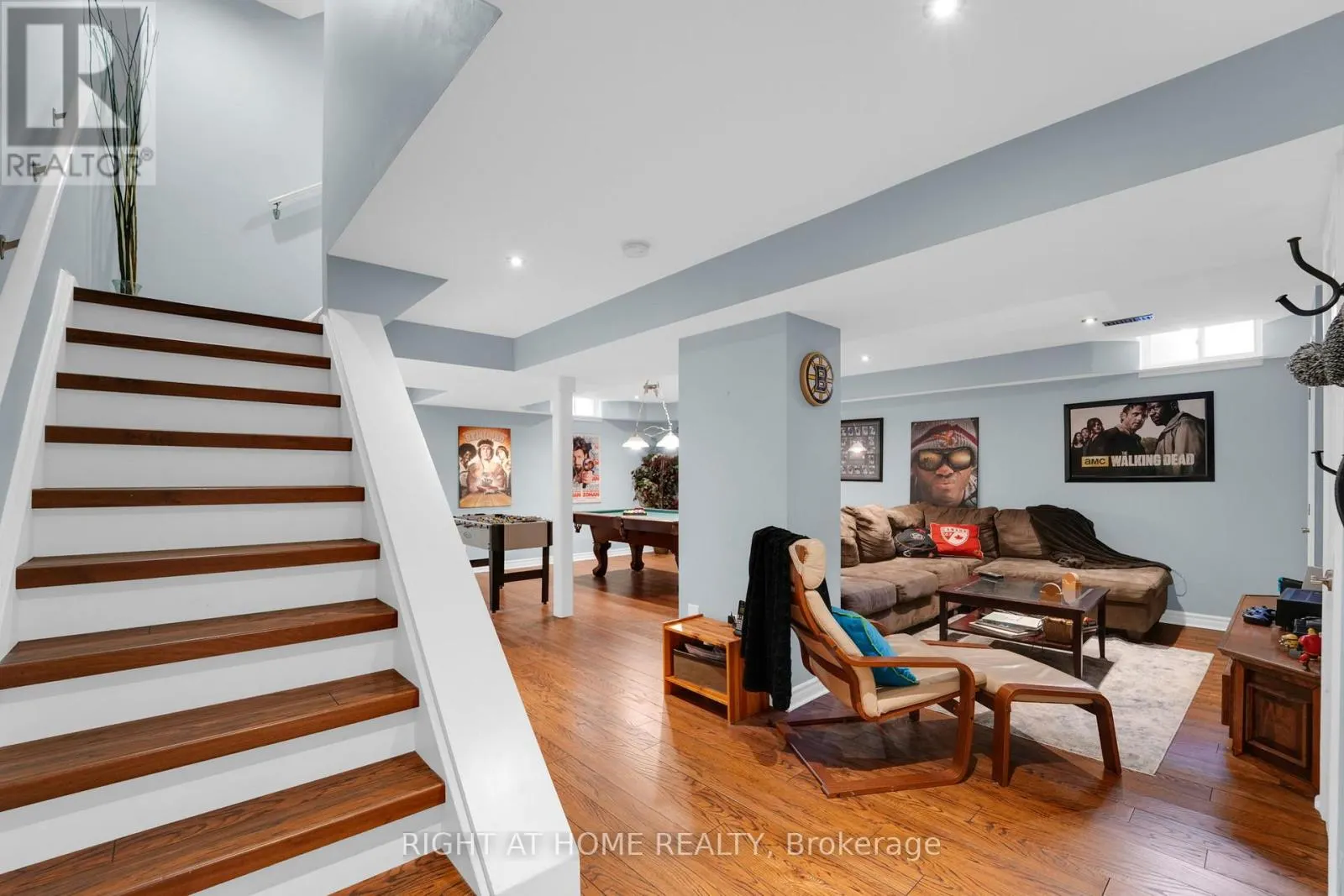 304 RHODES CIRCLE