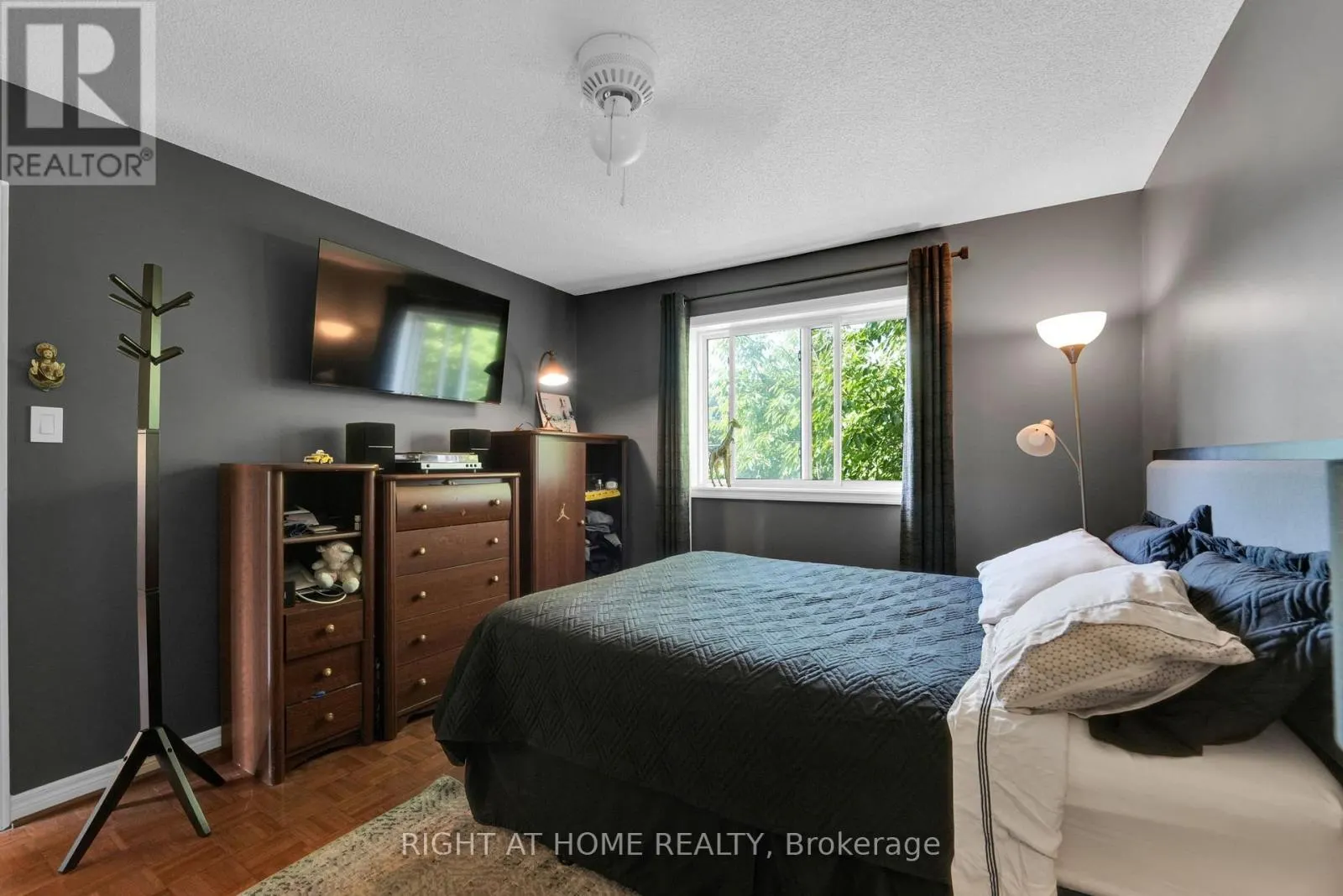 304 RHODES CIRCLE
