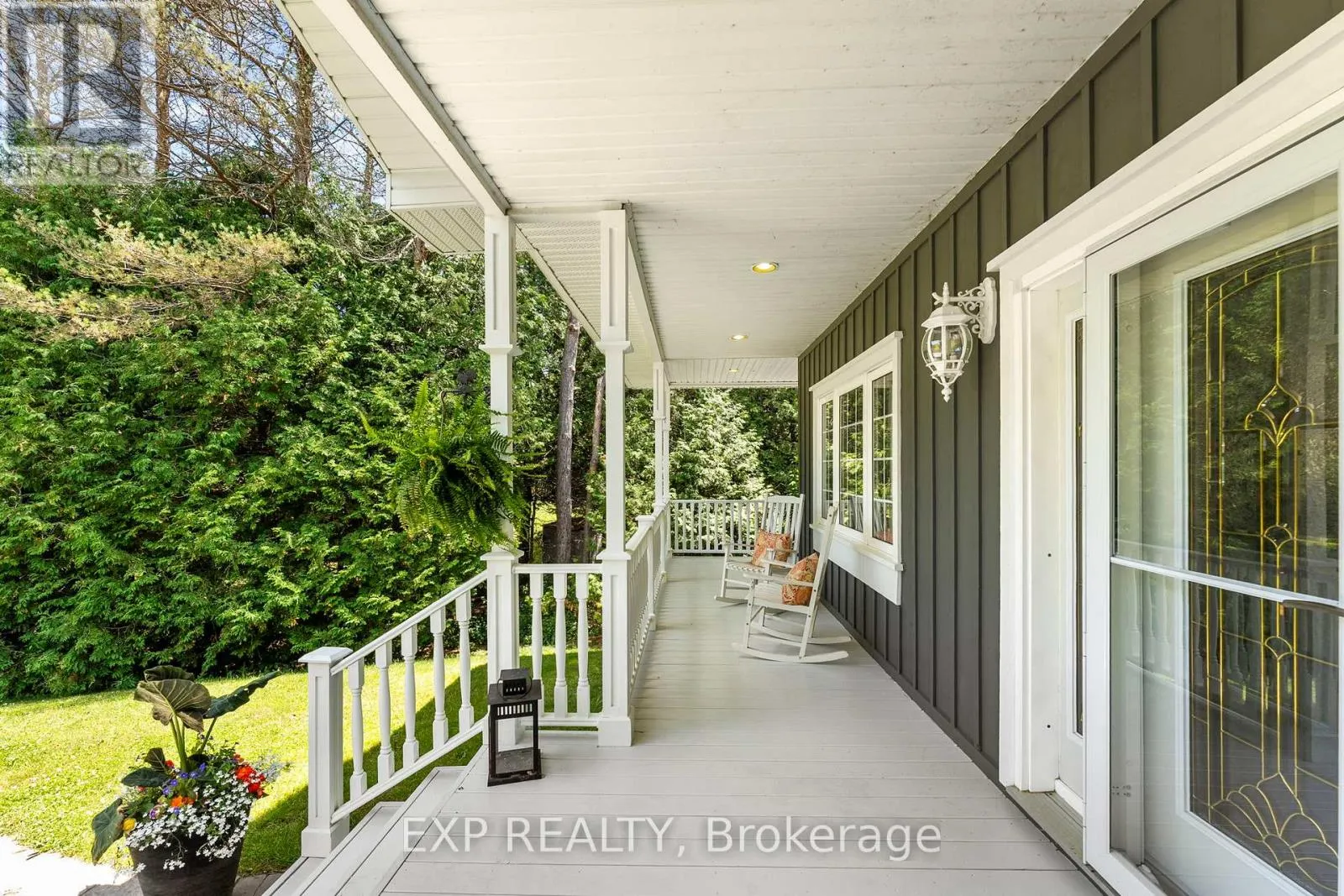 6 GOOSEBERRY LANE