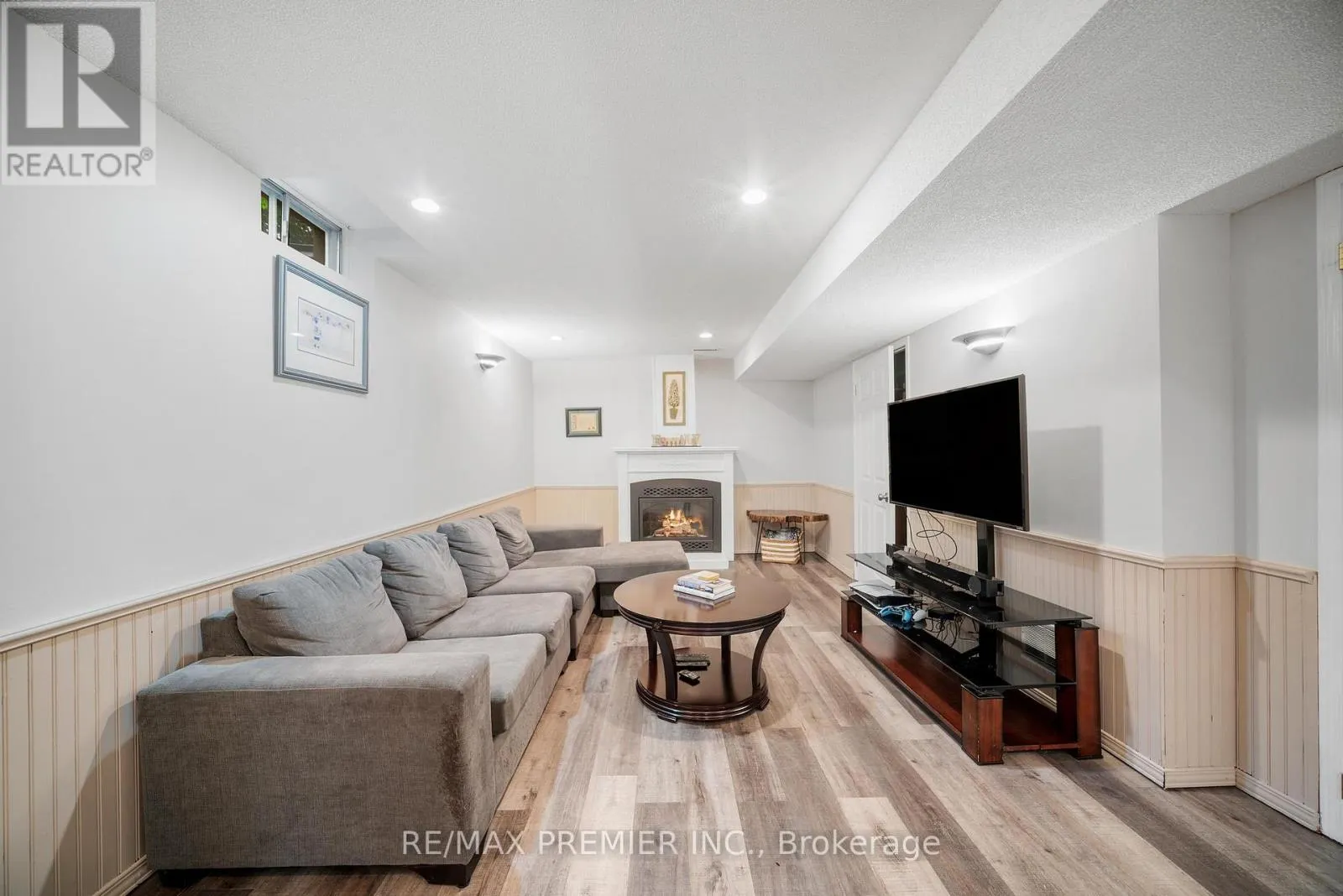 618 PONTING PLACE