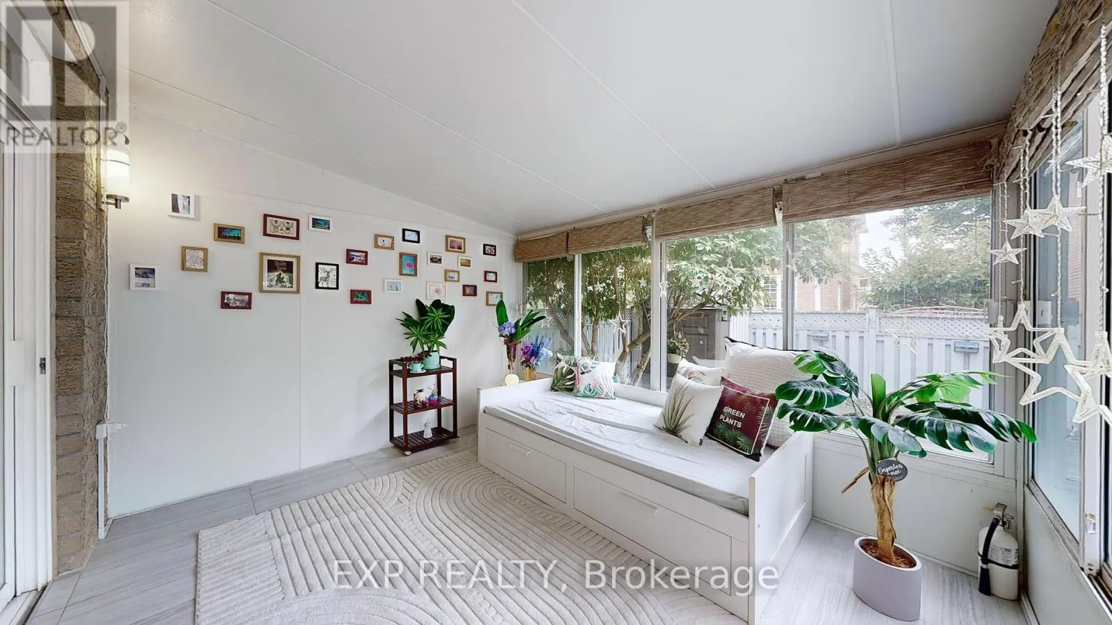 23 HARRY SWINGLER DRIVE
