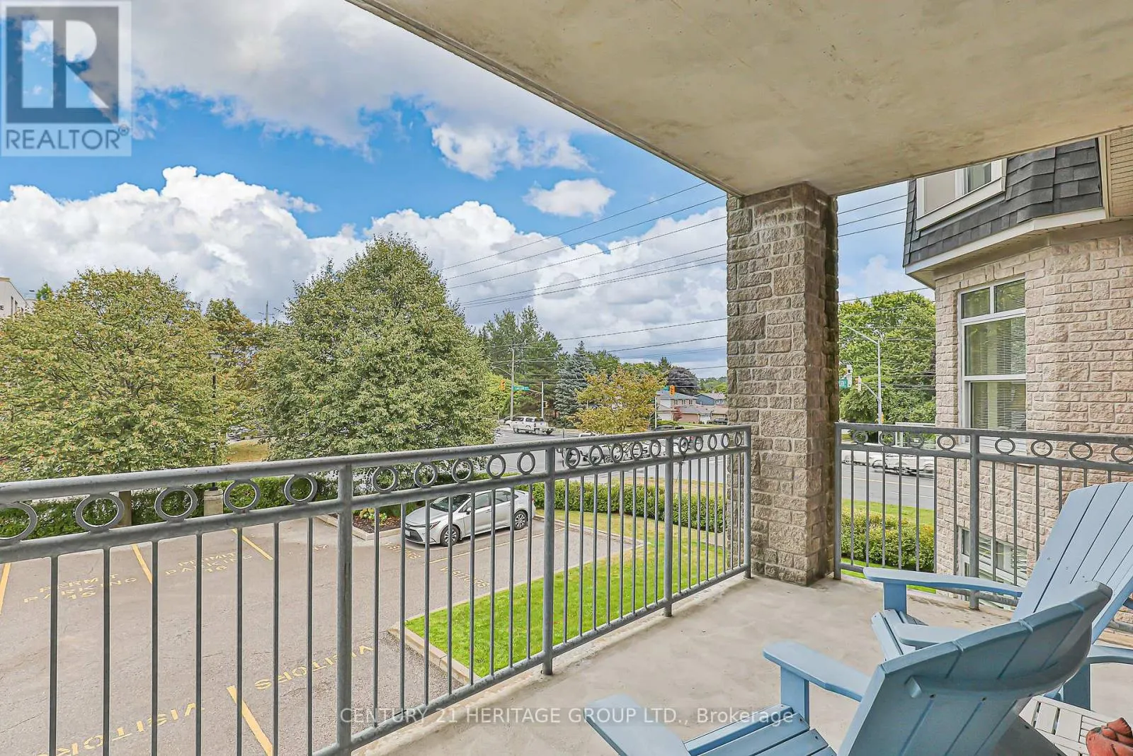 202 - 10 ASHTON ROAD