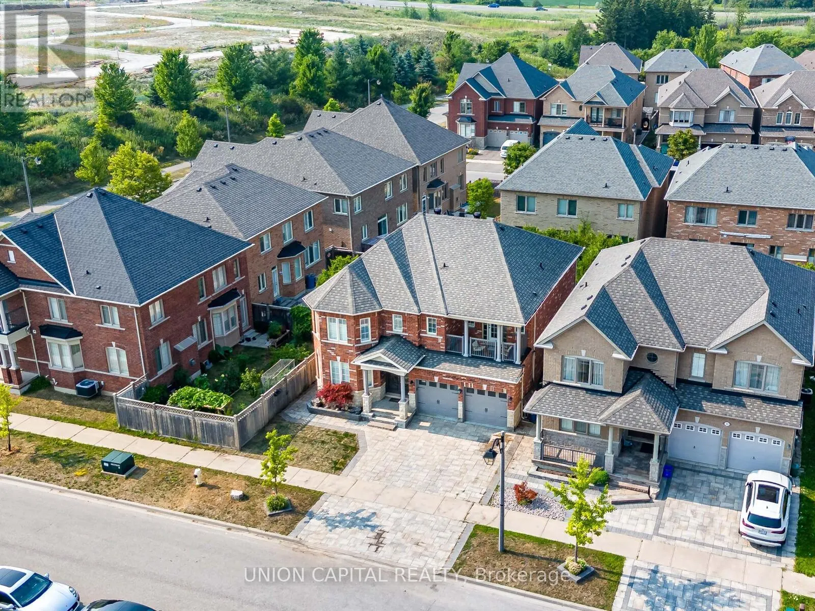 32 DESJARDIN DRIVE