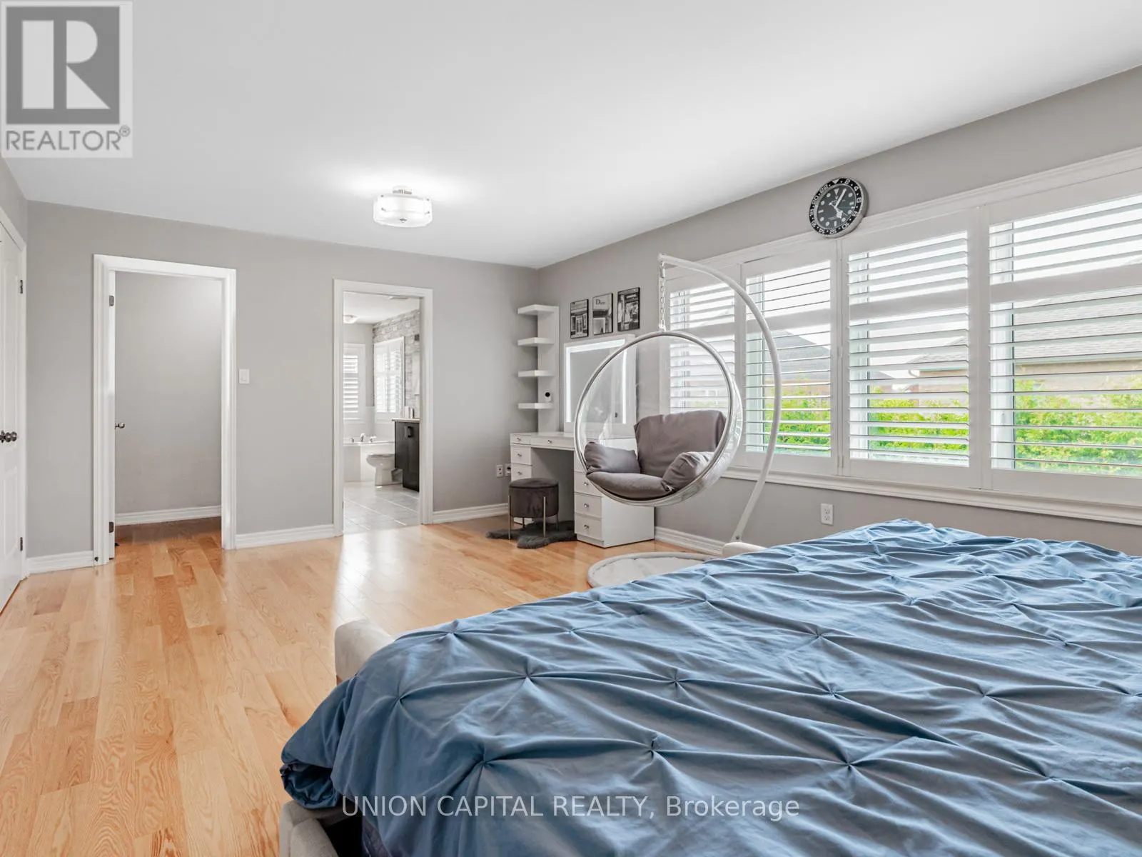 32 DESJARDIN DRIVE