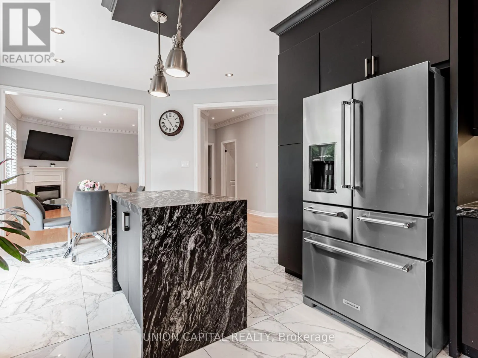 32 DESJARDIN DRIVE
