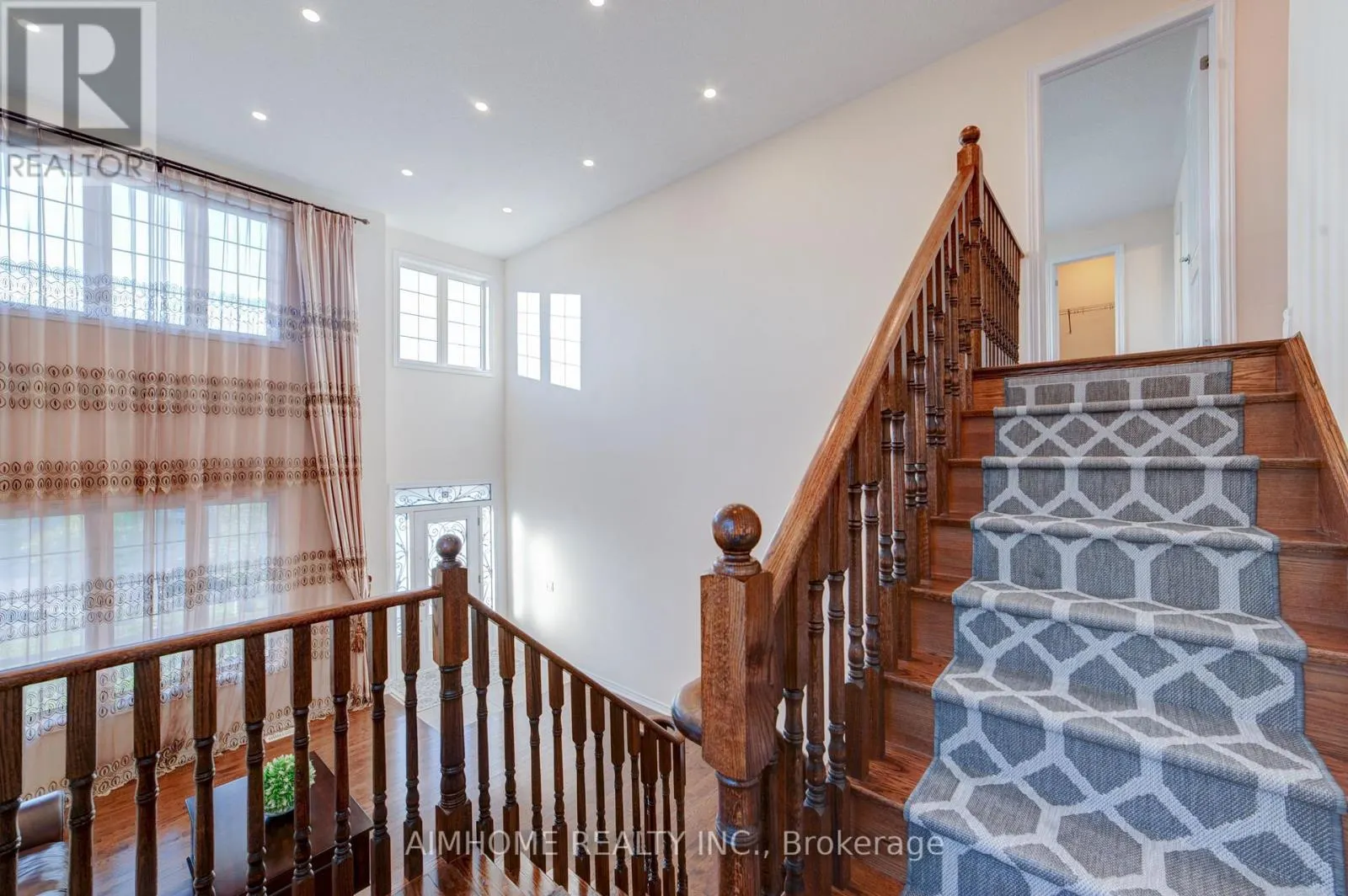 28 COUNTRYWIDE COURT