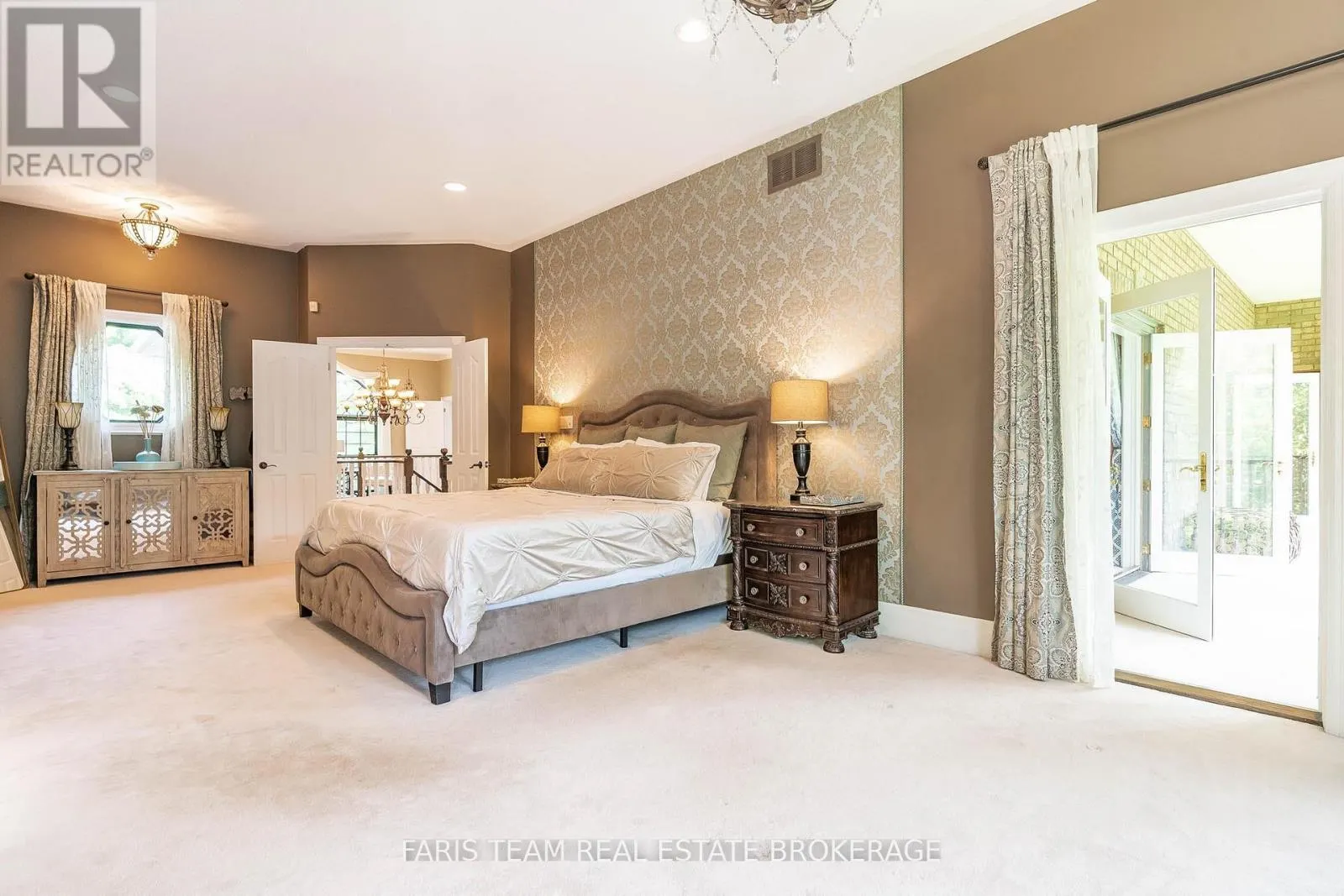 1826 QUANTZ CRESCENT
