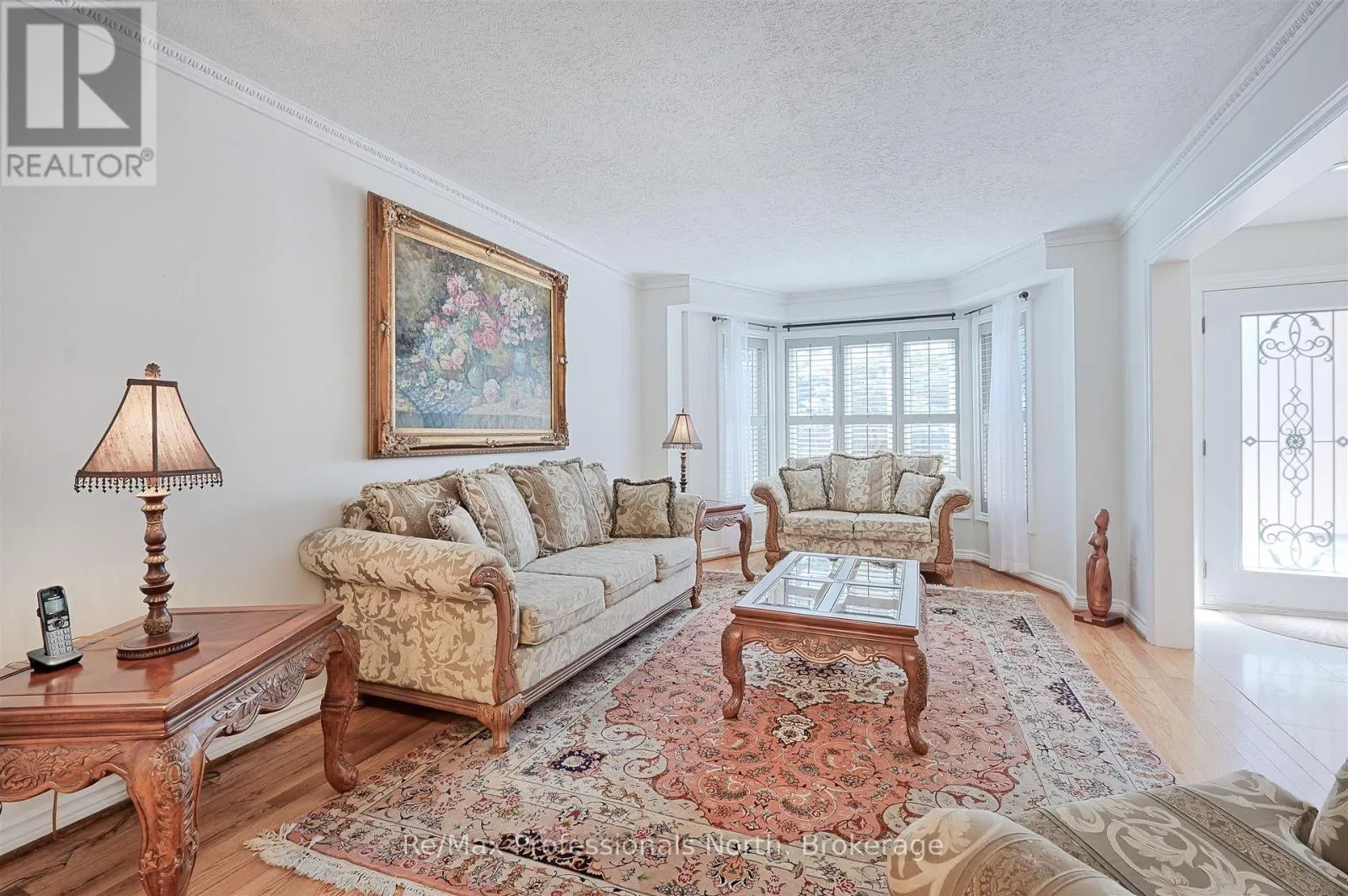 8 ELMSLEY DRIVE E