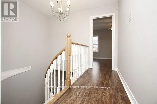 27 - 255 SHAFTSBURY AVENUE