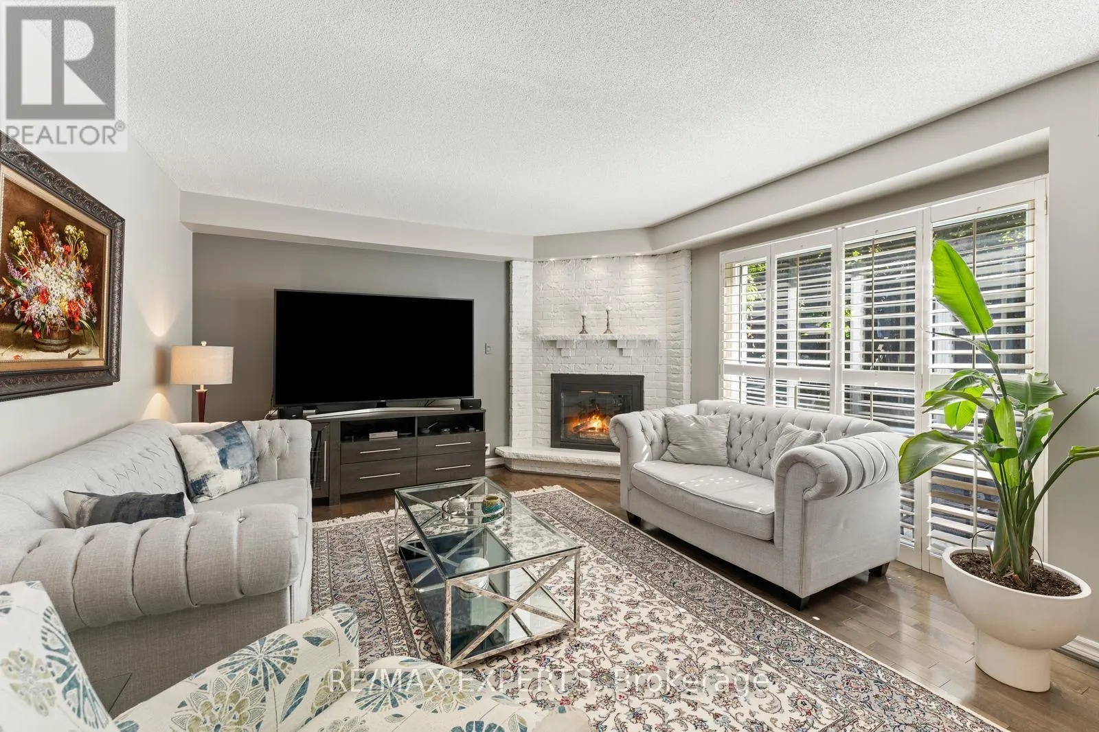 286 KIRBY CRESCENT
