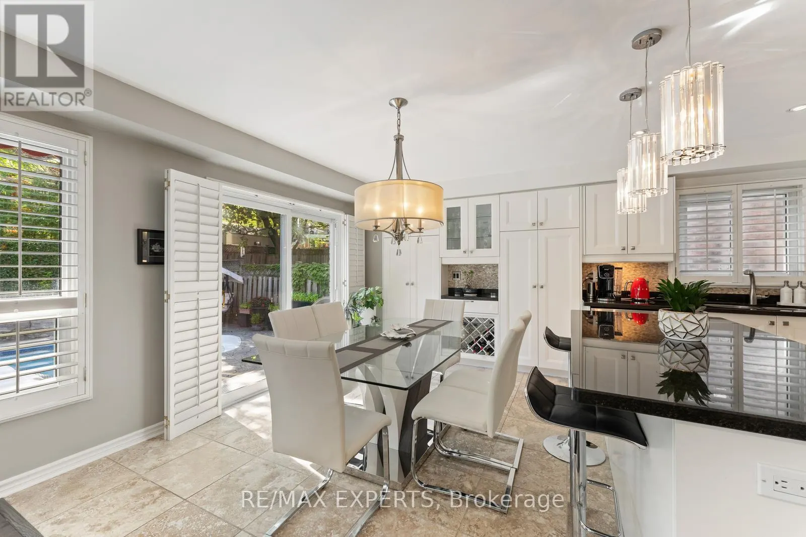 286 KIRBY CRESCENT