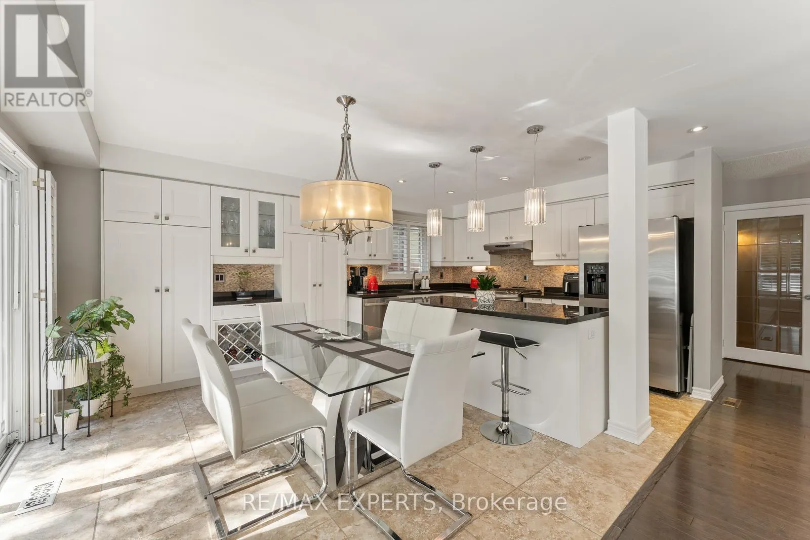 286 KIRBY CRESCENT