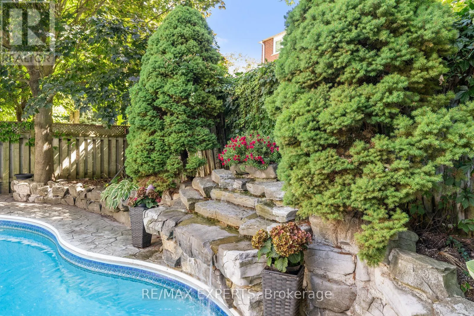 286 KIRBY CRESCENT