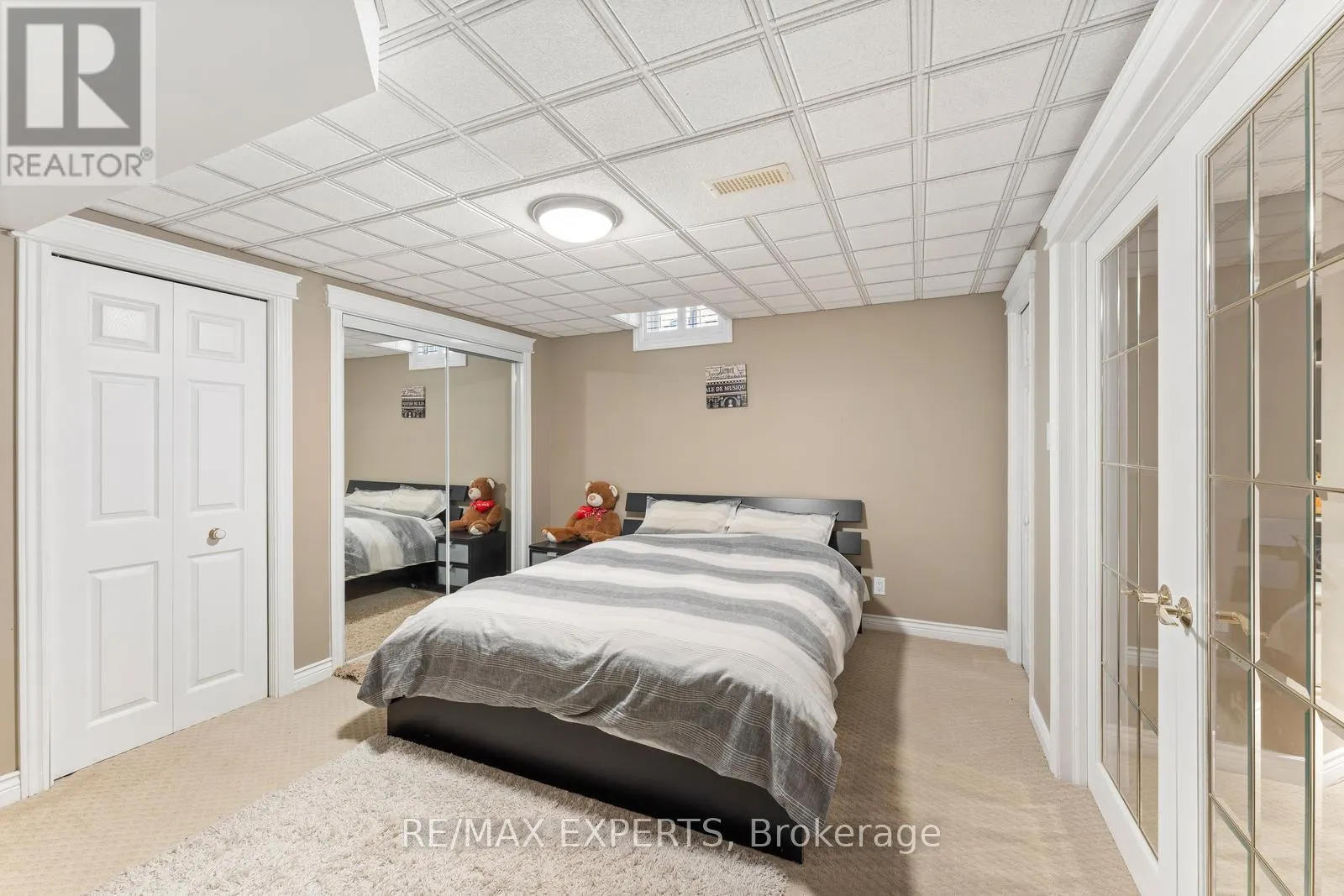 286 KIRBY CRESCENT