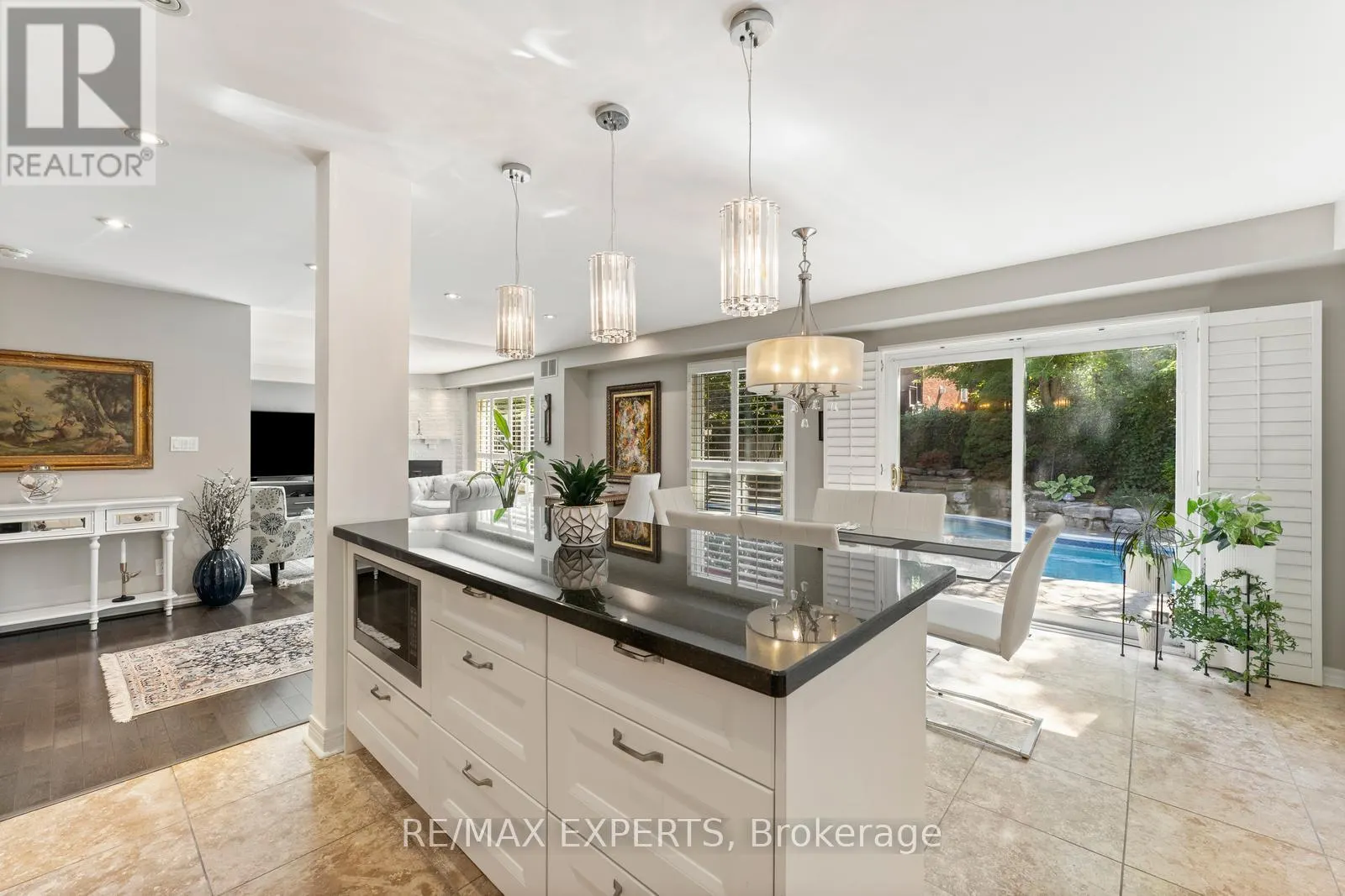 286 KIRBY CRESCENT