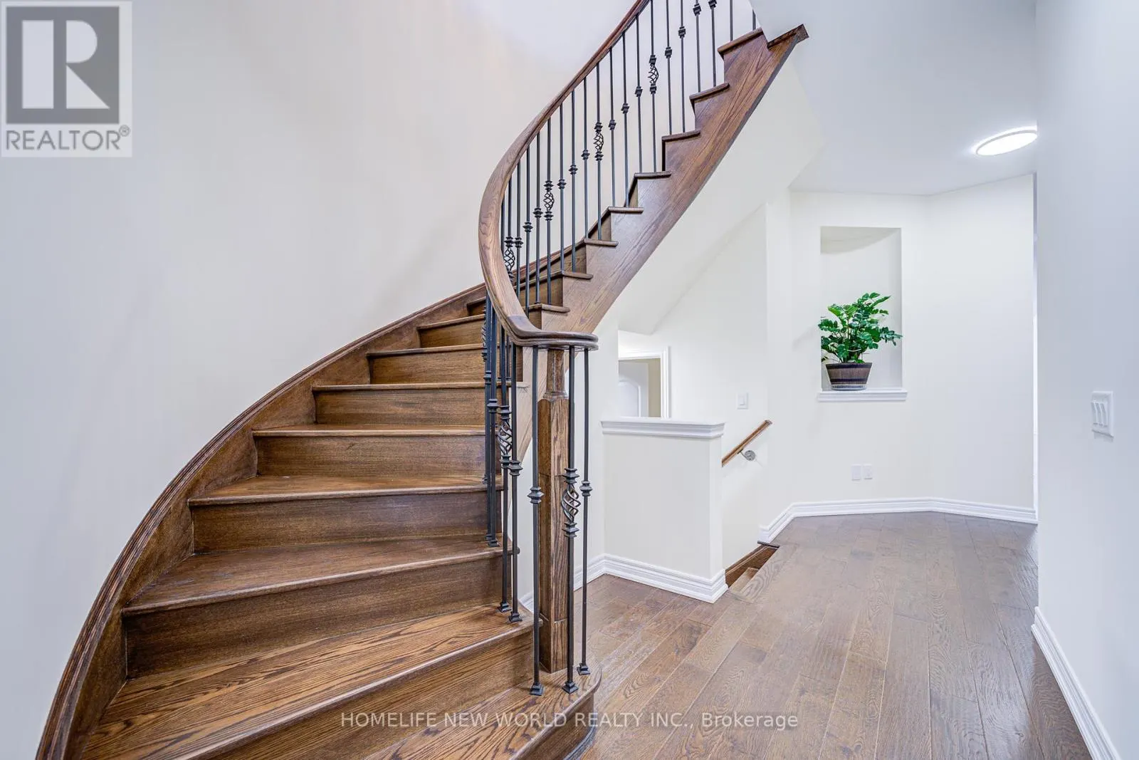 88 ROTH STREET