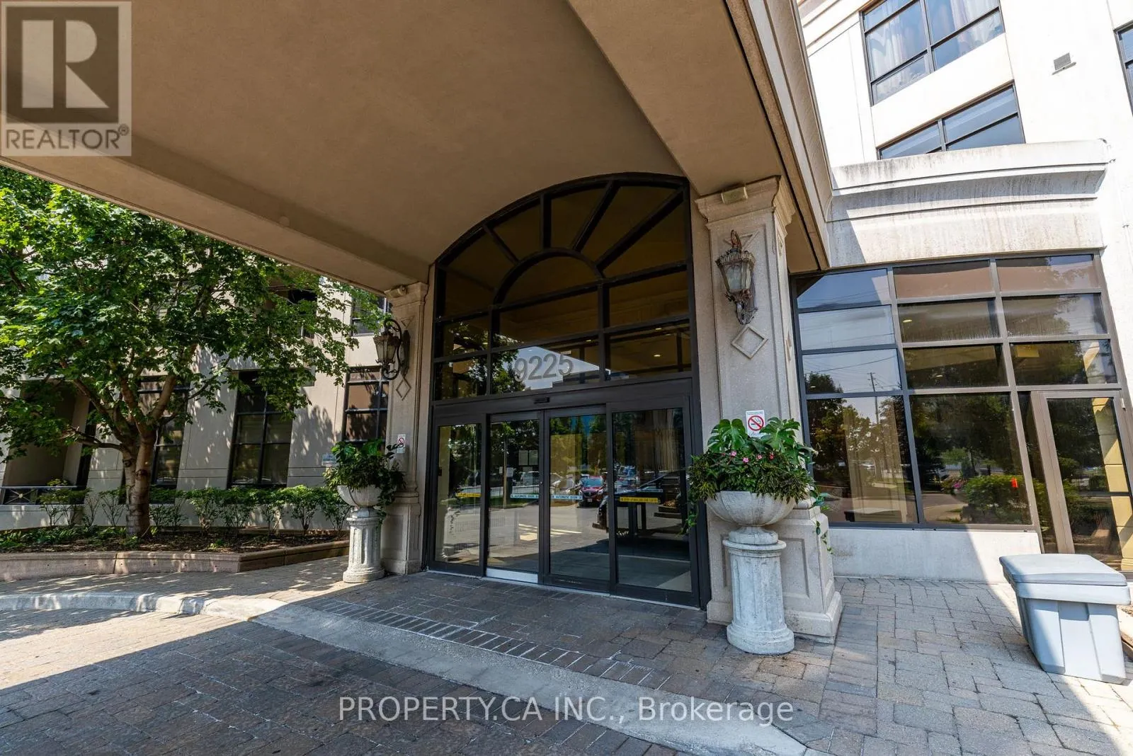 216 - 9225 JANE STREET