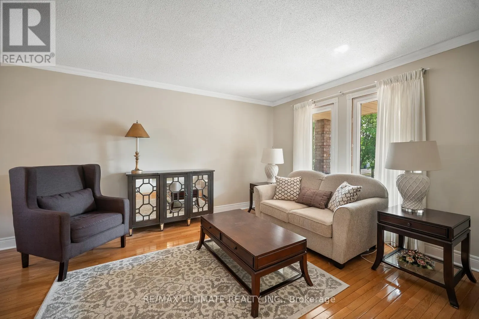 210 RIDGEFIELD CRESCENT