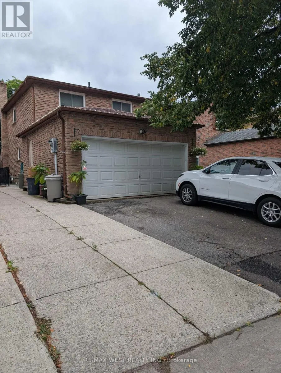 BSMT - 45 MERCER CRESCENT