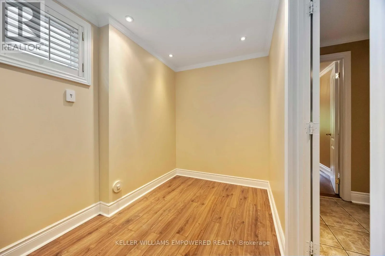 60 BROOKSIDE ROAD
