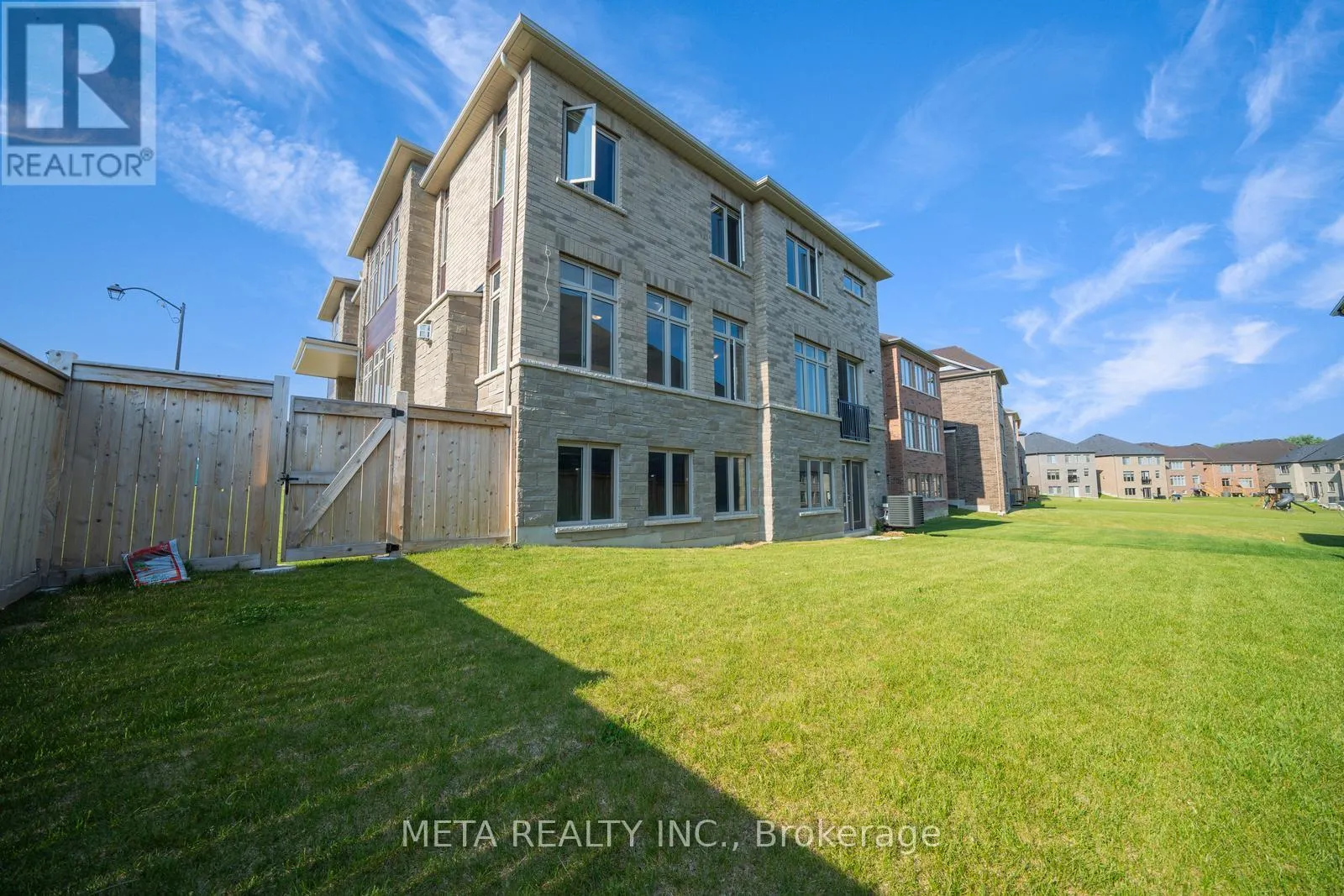 189 THOMPSON DRIVE
