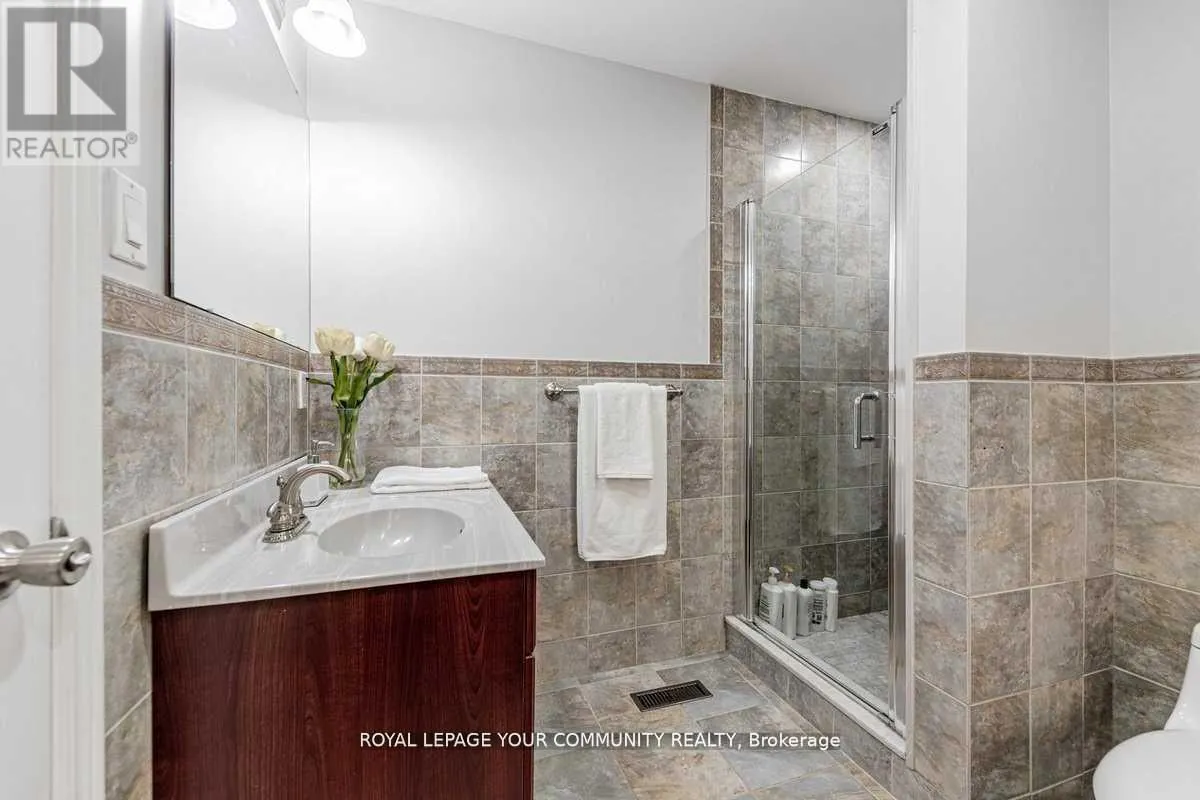 26 MILLCROFT WAY