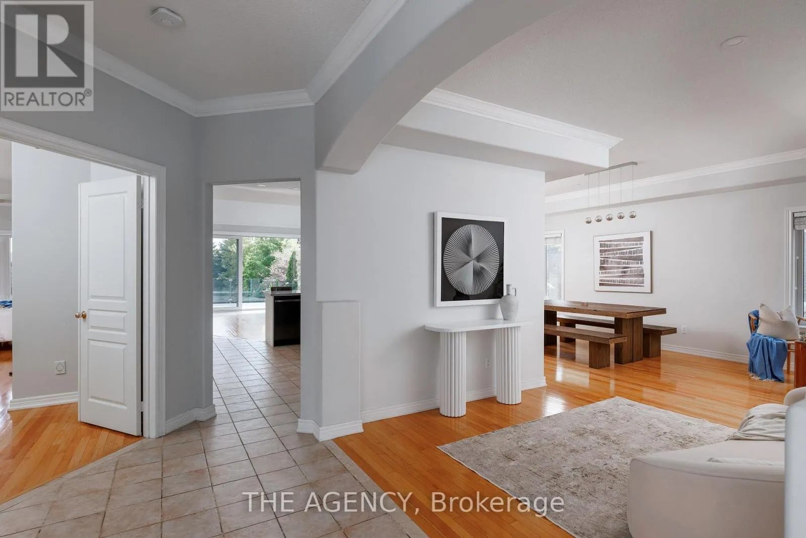 703 MADELINE HEIGHTS