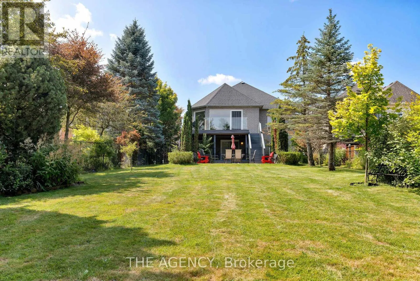 703 MADELINE HEIGHTS