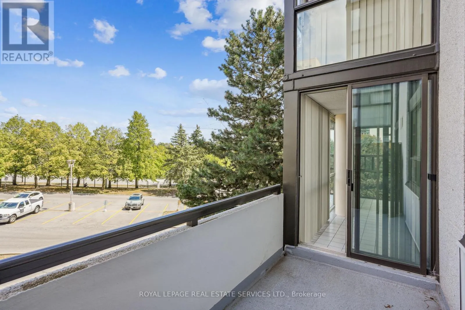 417 - 30 HARDING BOULEVARD W
