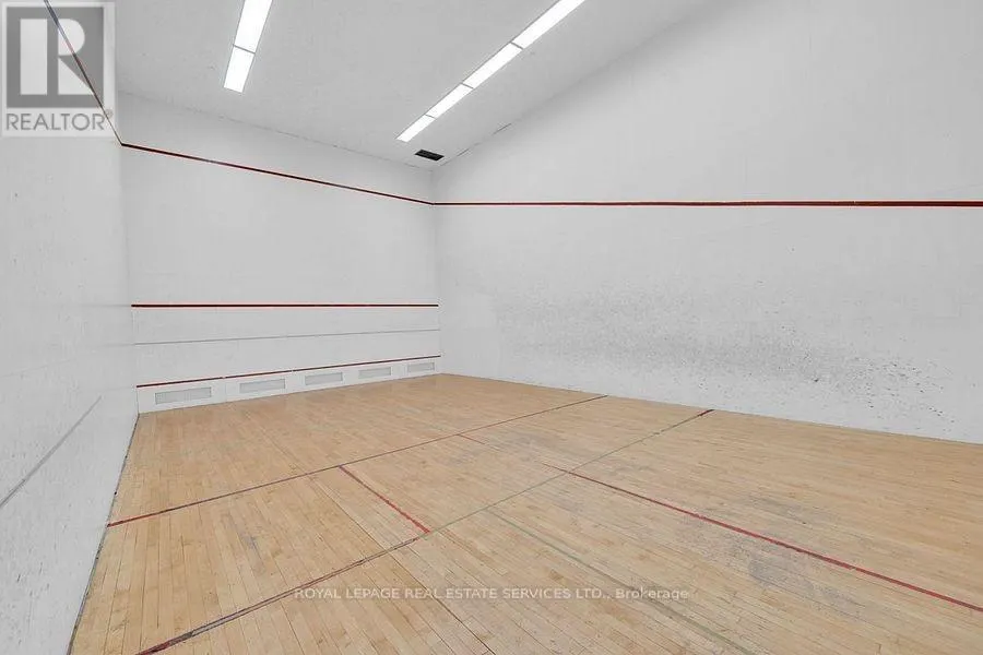 417 - 30 HARDING BOULEVARD W
