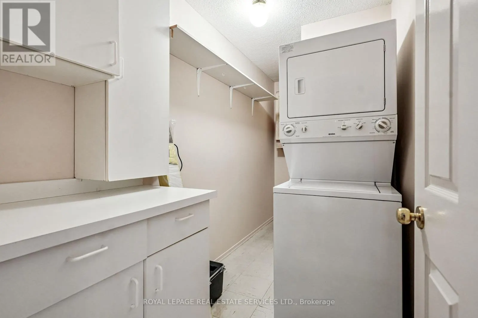 417 - 30 HARDING BOULEVARD W