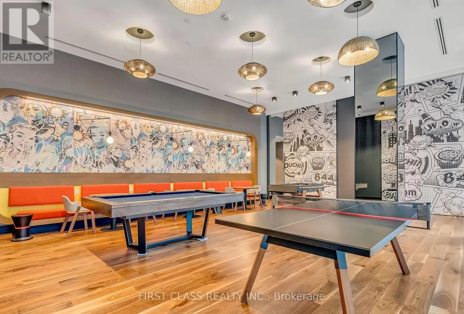 405 - 38 SIMCOE PROMENADE W