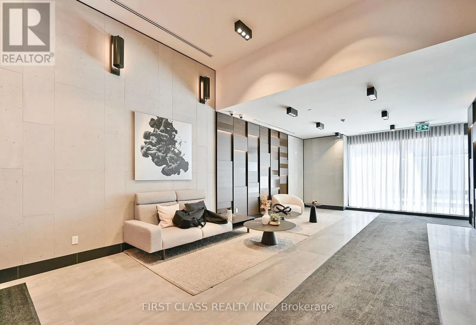 405 - 38 SIMCOE PROMENADE W