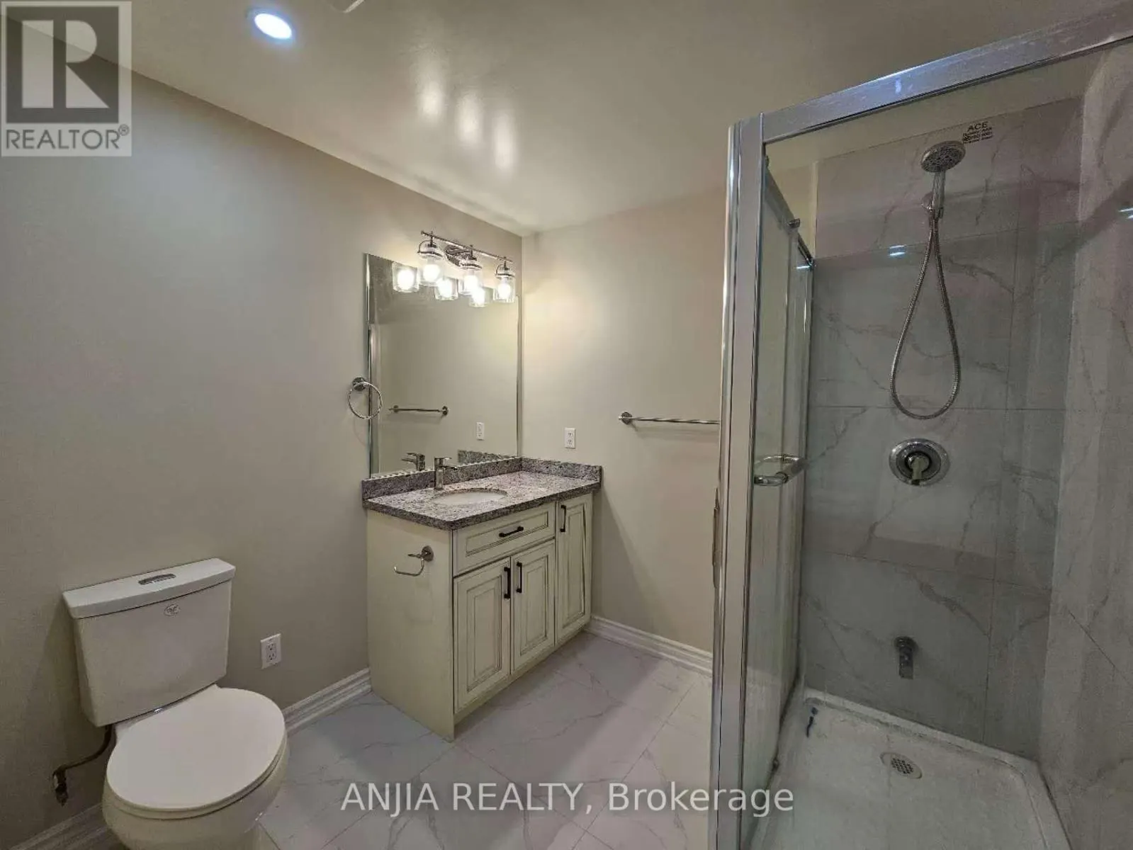 BSMT - 30 BRAESIDE SQUARE