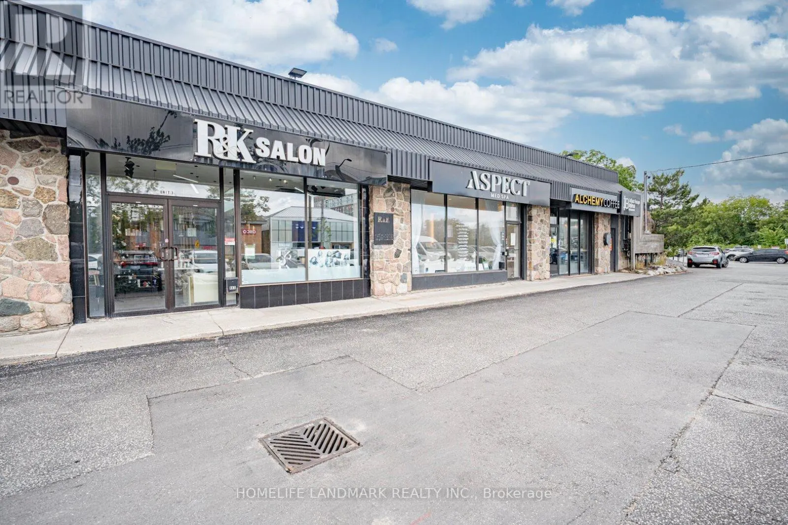 UNIT 3 - 4361 HIGHWAY 7 HIGHWAY E