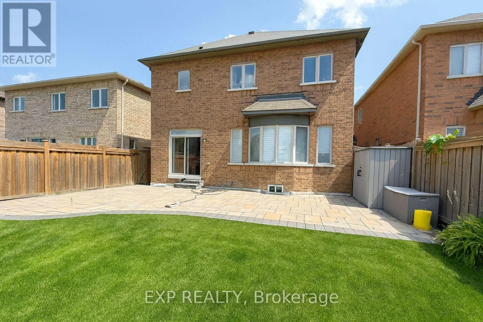 278 THE BRIDLE WALK