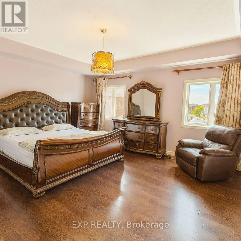 278 THE BRIDLE WALK