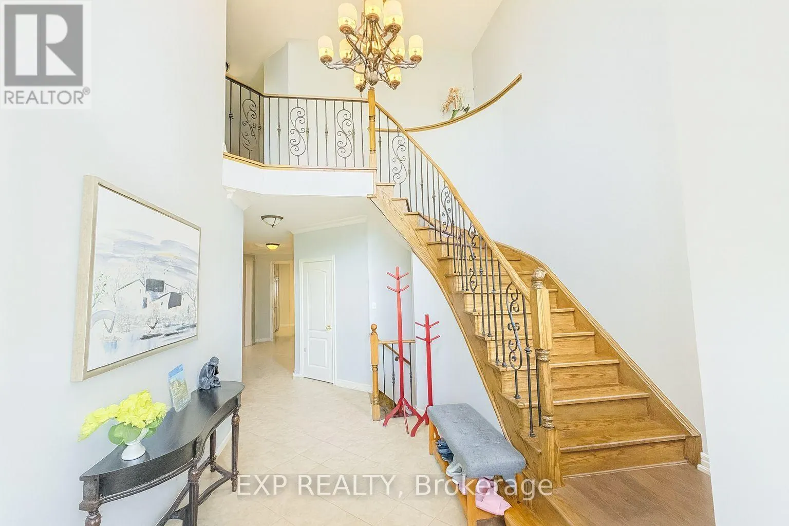 278 THE BRIDLE WALK