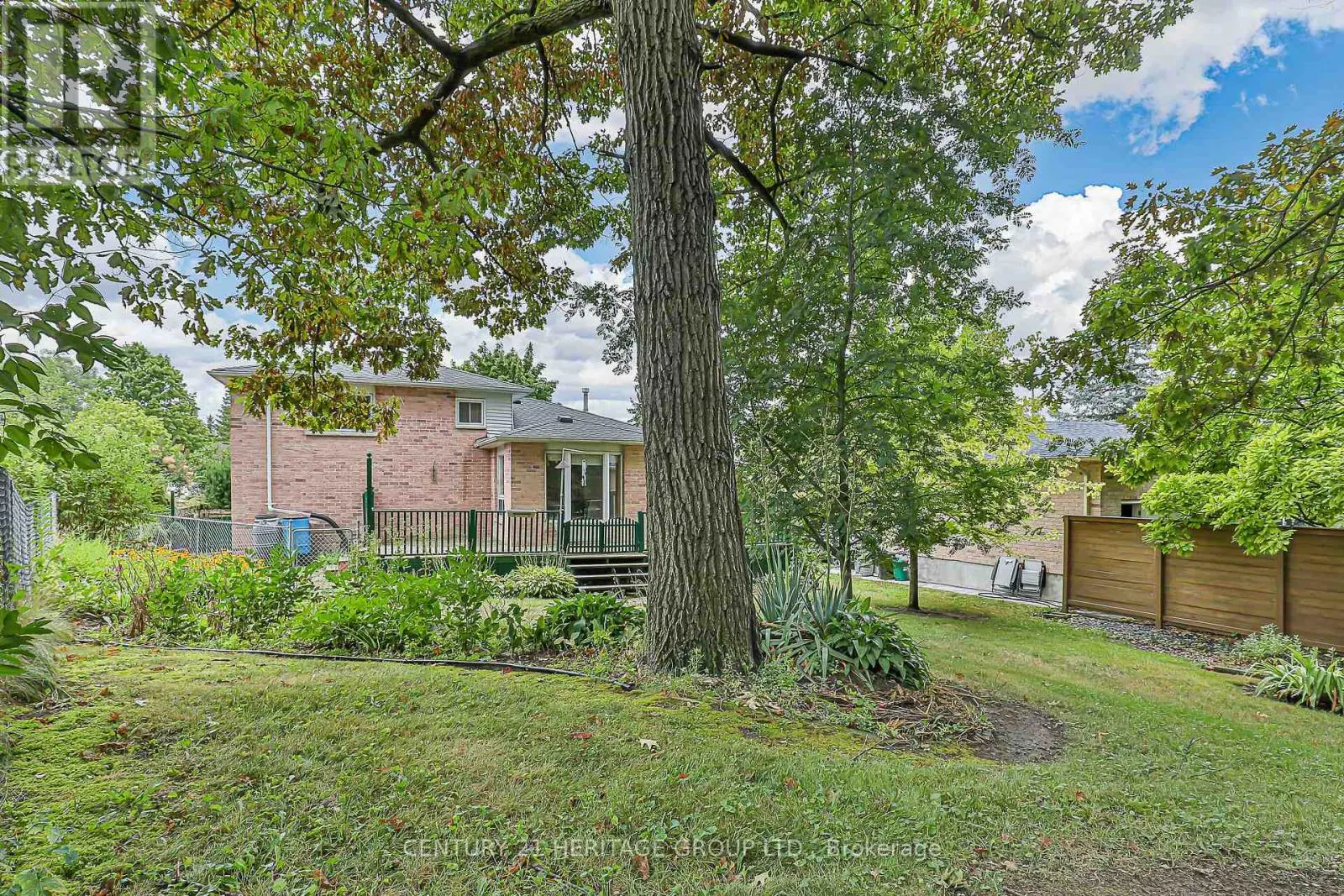 4 BECKETT AVENUE