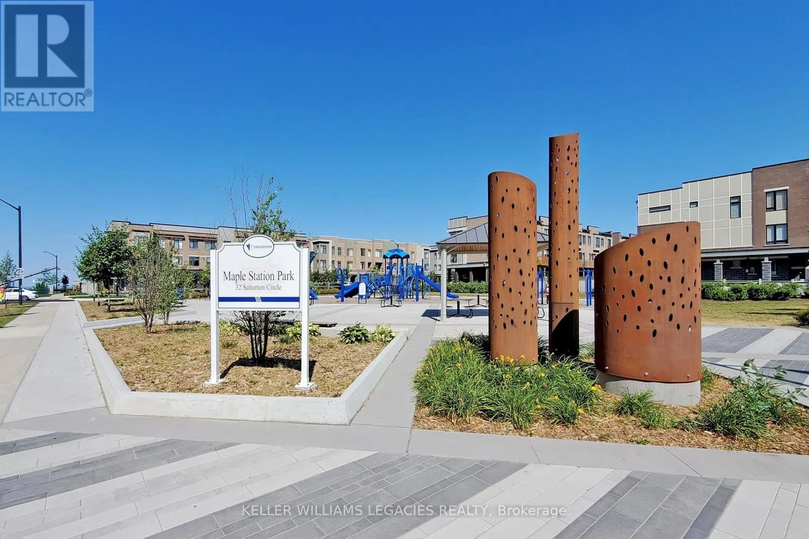 211 - 100 EAGLE ROCK WAY