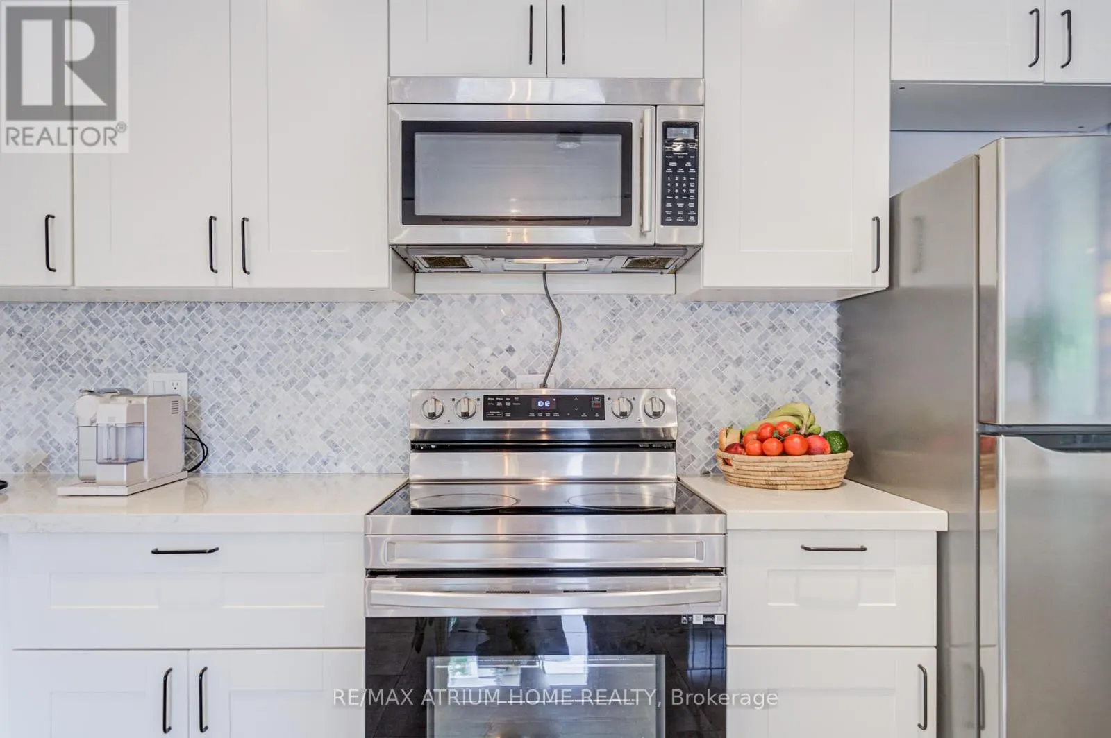 29 STARLIGHT CRESCENT E