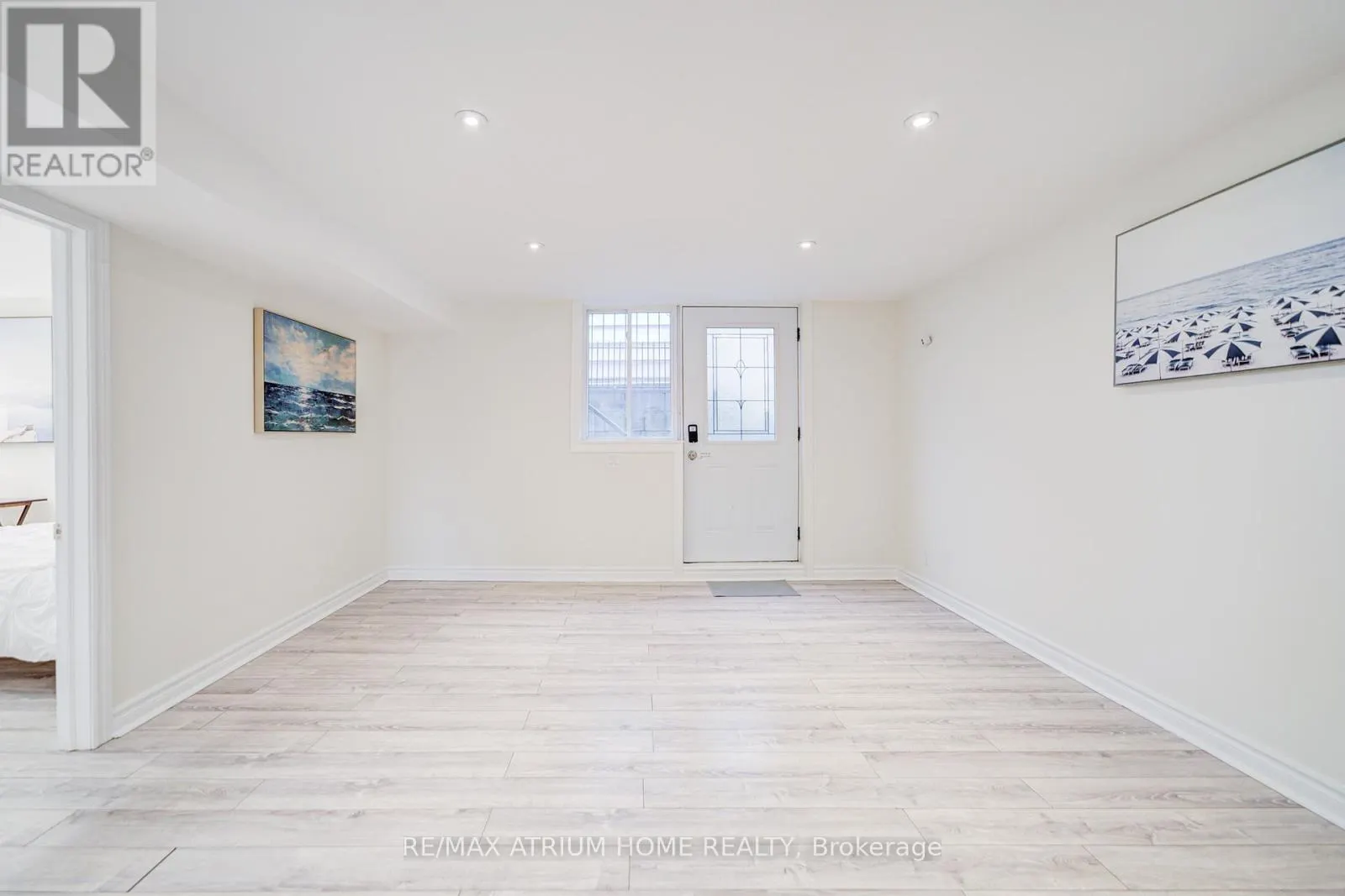 29 STARLIGHT CRESCENT E