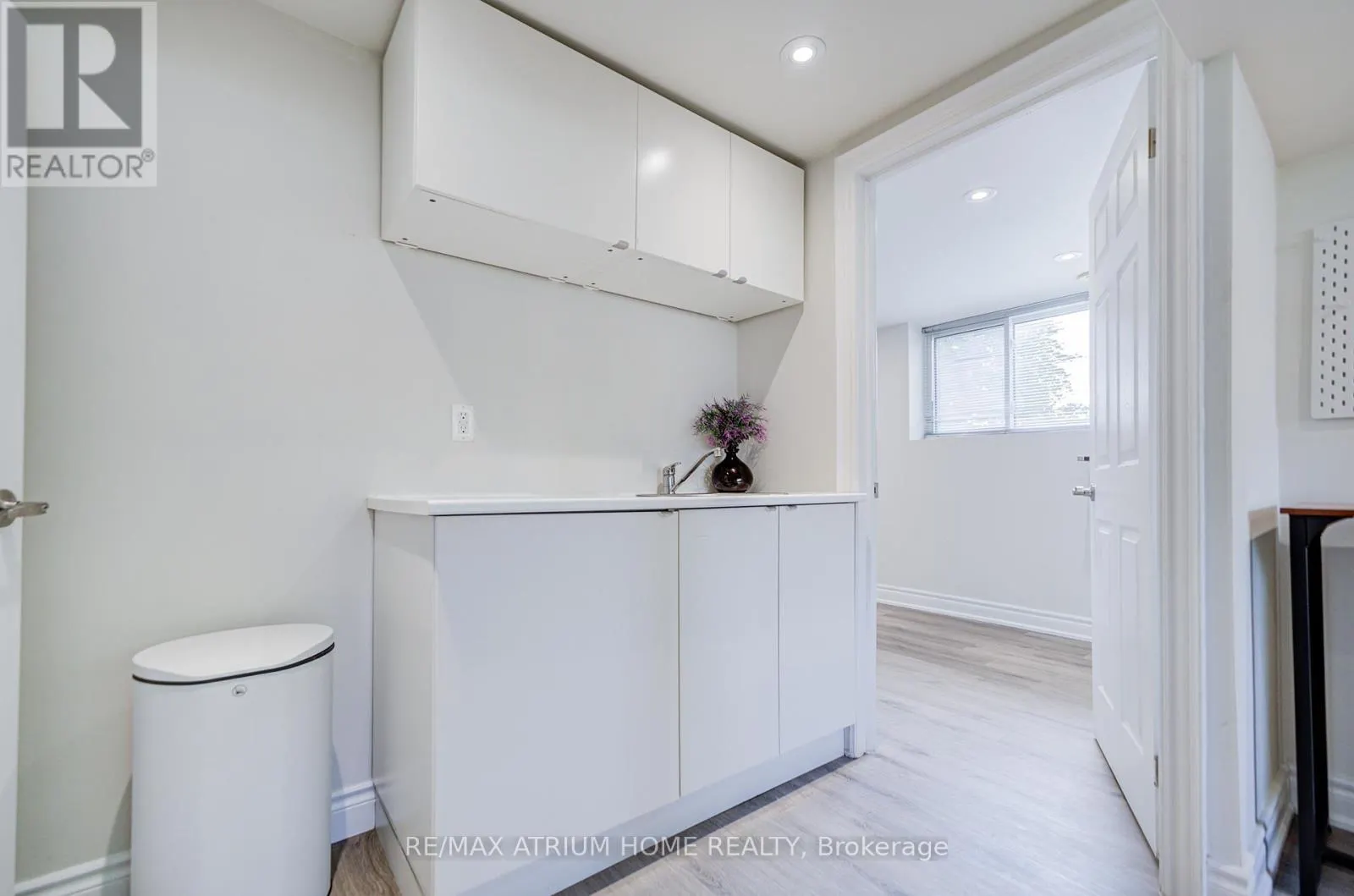 29 STARLIGHT CRESCENT E