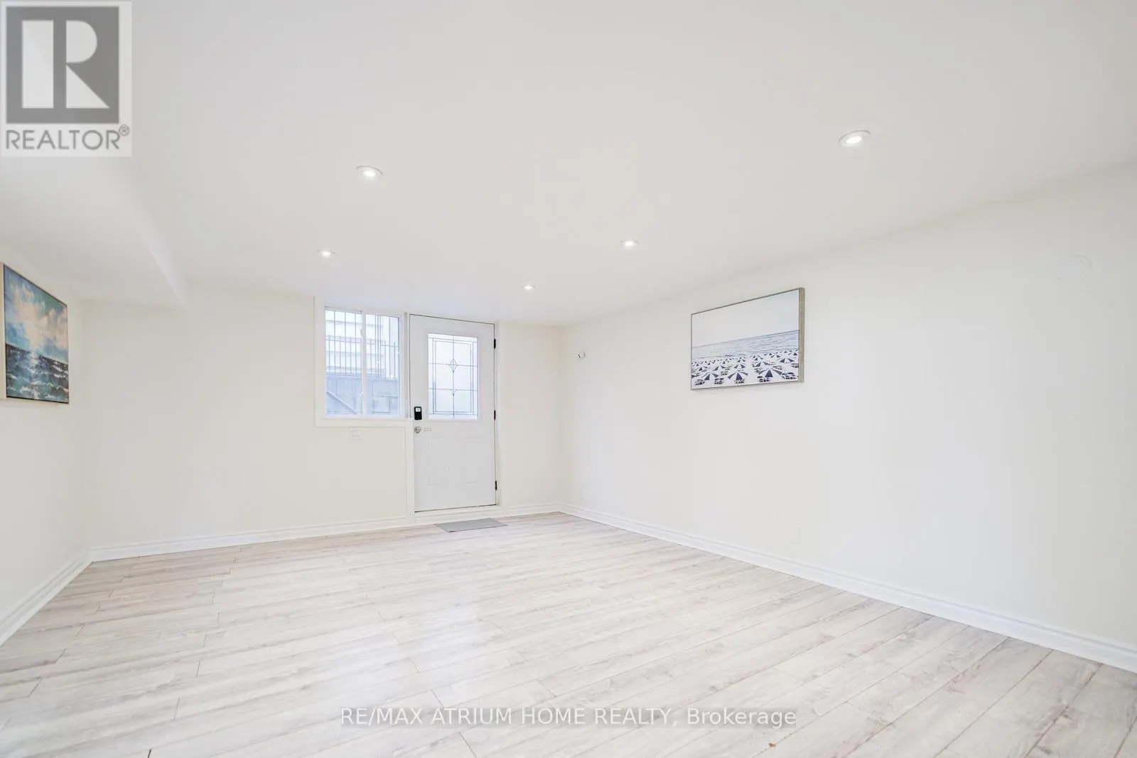 29 STARLIGHT CRESCENT E