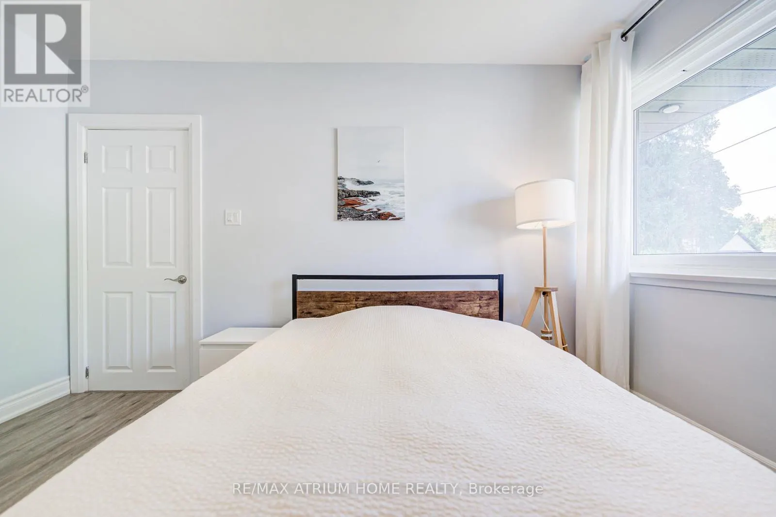 29 STARLIGHT CRESCENT E
