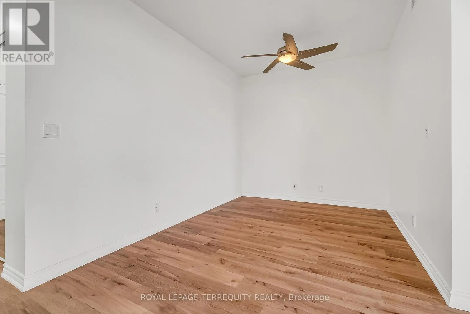 1409 - 9225 JANE STREET