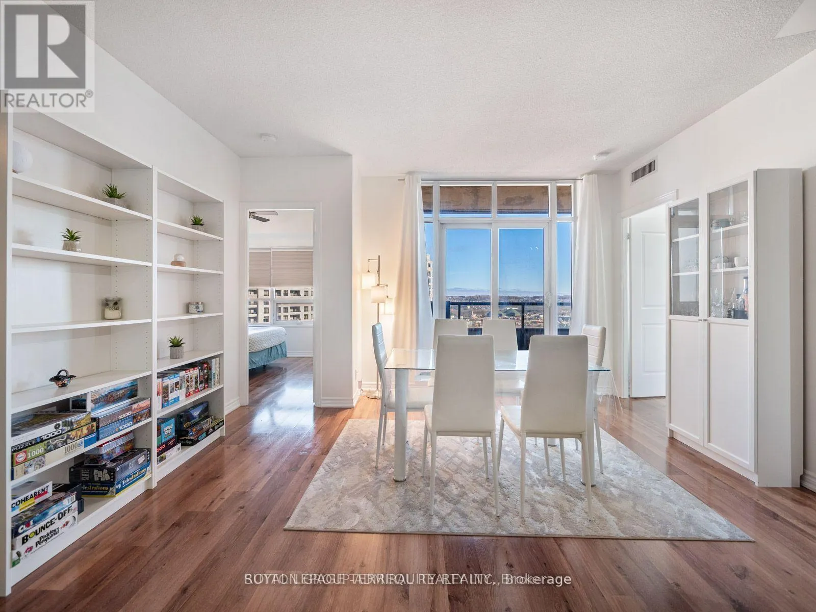 1409 - 9225 JANE STREET