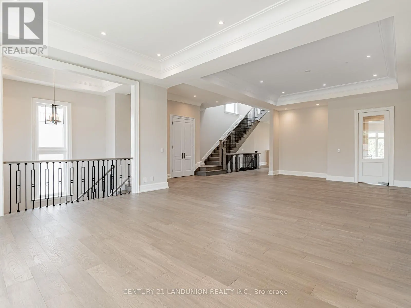 36A ELM GROVE AVENUE
