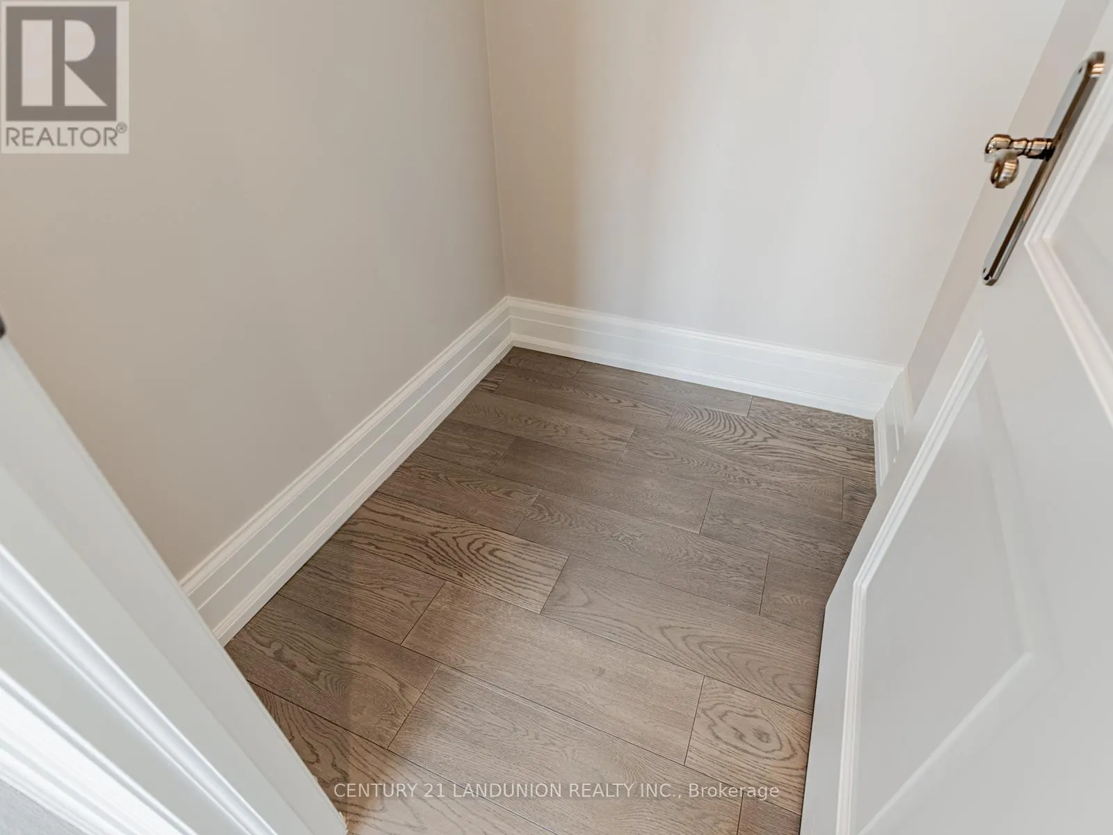 36A ELM GROVE AVENUE